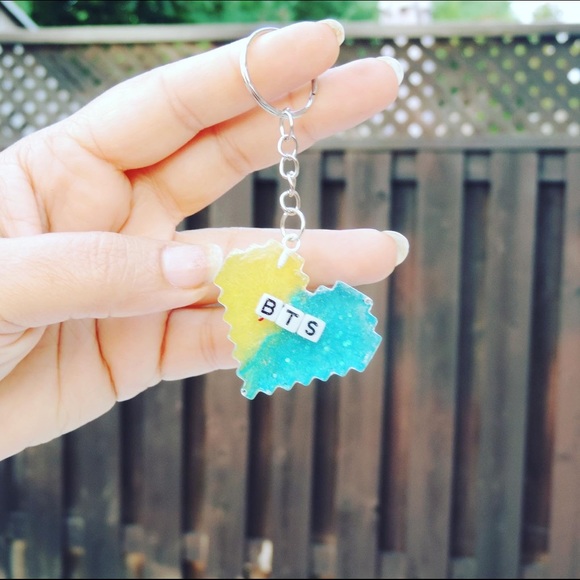 BTS Resin Keyring - Picture 1 of 1